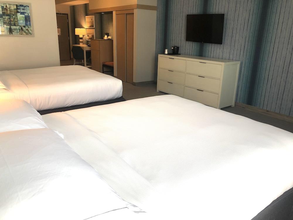 Suncoast Hotel Anaheim, Tapestry Collection By Hilton Экстерьер фото