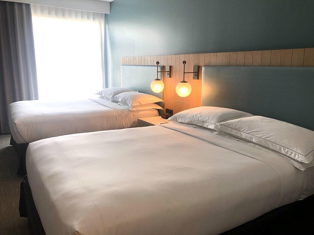 Suncoast Hotel Anaheim, Tapestry Collection By Hilton Экстерьер фото