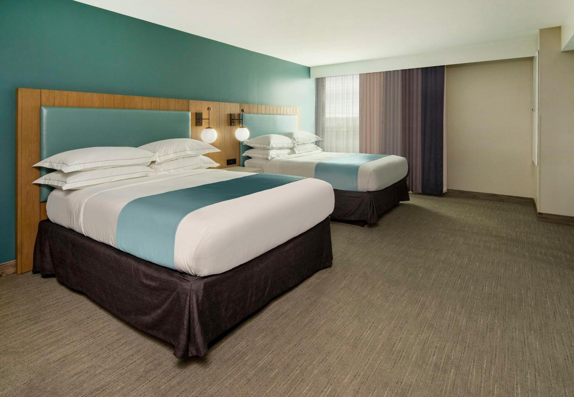 Suncoast Hotel Anaheim, Tapestry Collection By Hilton Экстерьер фото